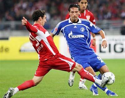 战术体系兼 战术体系兼